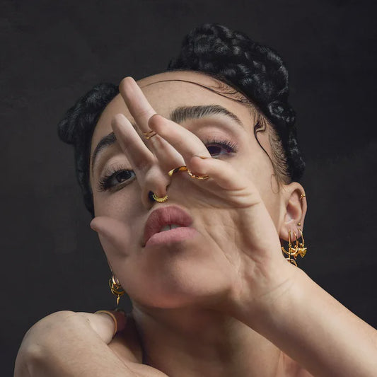 FKA Twigs - M3LL155X